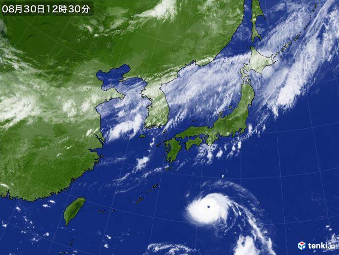 2022年8月30日時点の台風11号（ヒンナムノー）の気象庁衛星画像